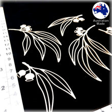Load image into Gallery viewer, CB5233 Gum Leaves 03