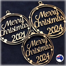 Load image into Gallery viewer, WS1024 Merry Christmas Bauble 01 - With Circles & Year