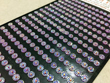 Load image into Gallery viewer, 4mm Pale Lavender Acrylic Craft Gems