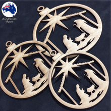 Load image into Gallery viewer, WS1012 Bauble with Nativity