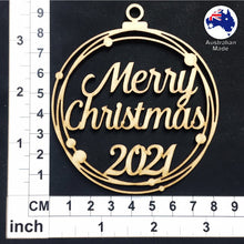 Load image into Gallery viewer, WS1024 Merry Christmas Bauble 01 - With Circles & Year