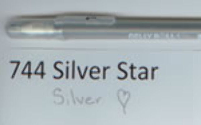 744 Gelly Roll Silver Star