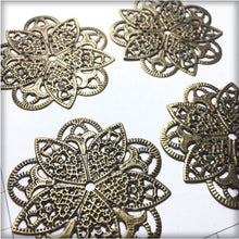 Load image into Gallery viewer, CH002 Filigree Flowers #1

