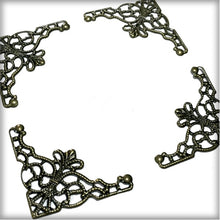 Load image into Gallery viewer, CH003 Filigree Corners #1

