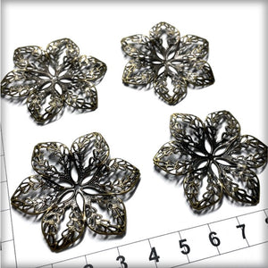 CH013 Filigree Flowers #4