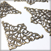 Load image into Gallery viewer, CH017 Filigree Corners #2
