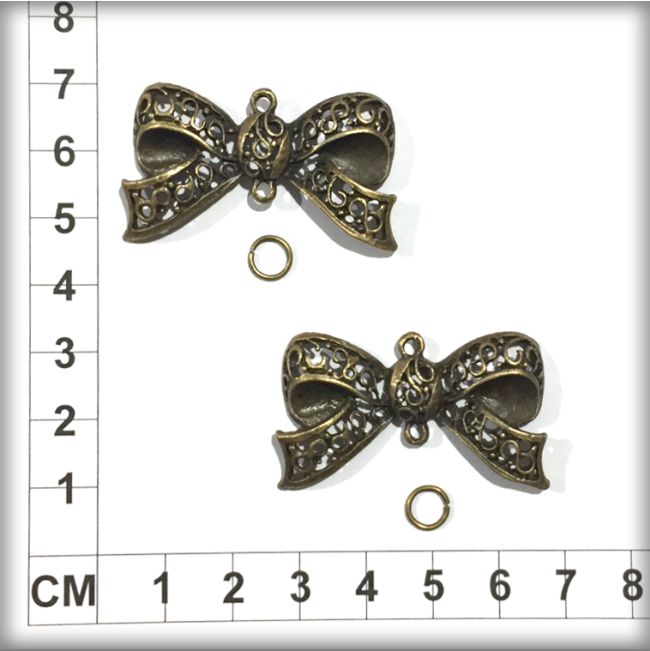 CH1001  2 Bow Charms + 2 Jump Rings