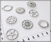 Load image into Gallery viewer, CH2002 Assorted Cogs
