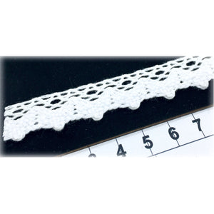 LL003 15mm White Cotton Lace per metre