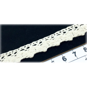 LL004 15mm Cream Cotton Lace per metre