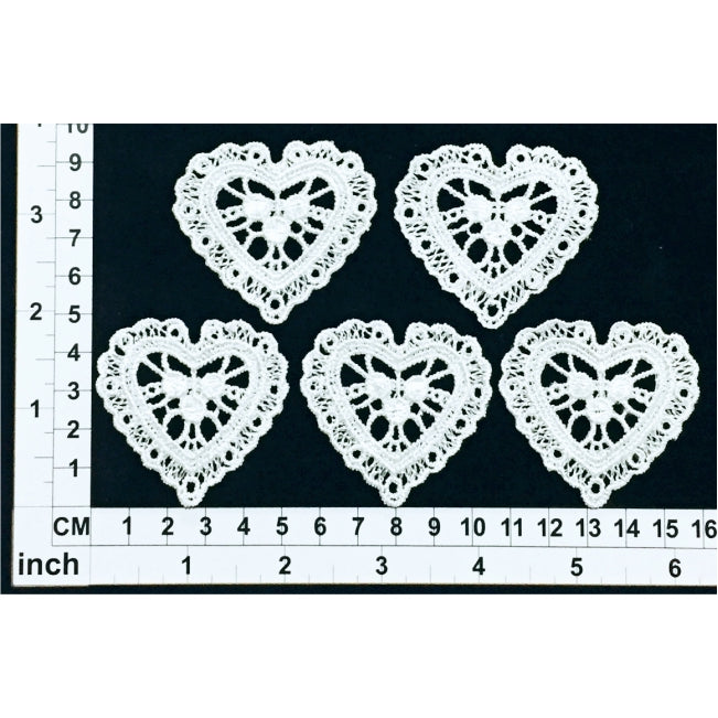 LM003 Set of 5 White Lace Hearts