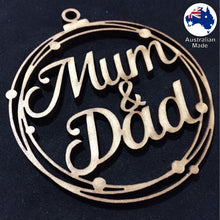 Load image into Gallery viewer, WS1035 Mum &amp; Dad Bauble 01 - With Stars or Circles
